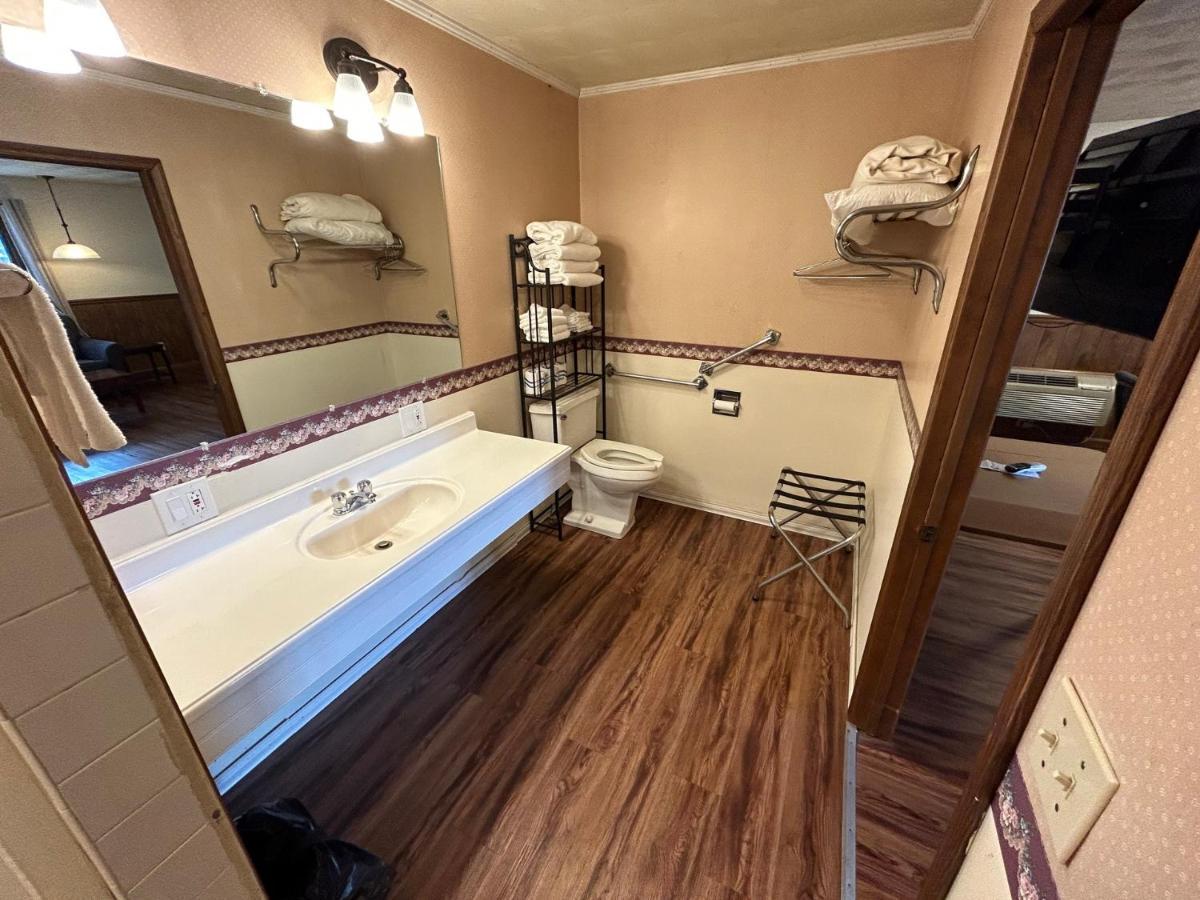 Valley Inn And Suites French Lick Εξωτερικό φωτογραφία