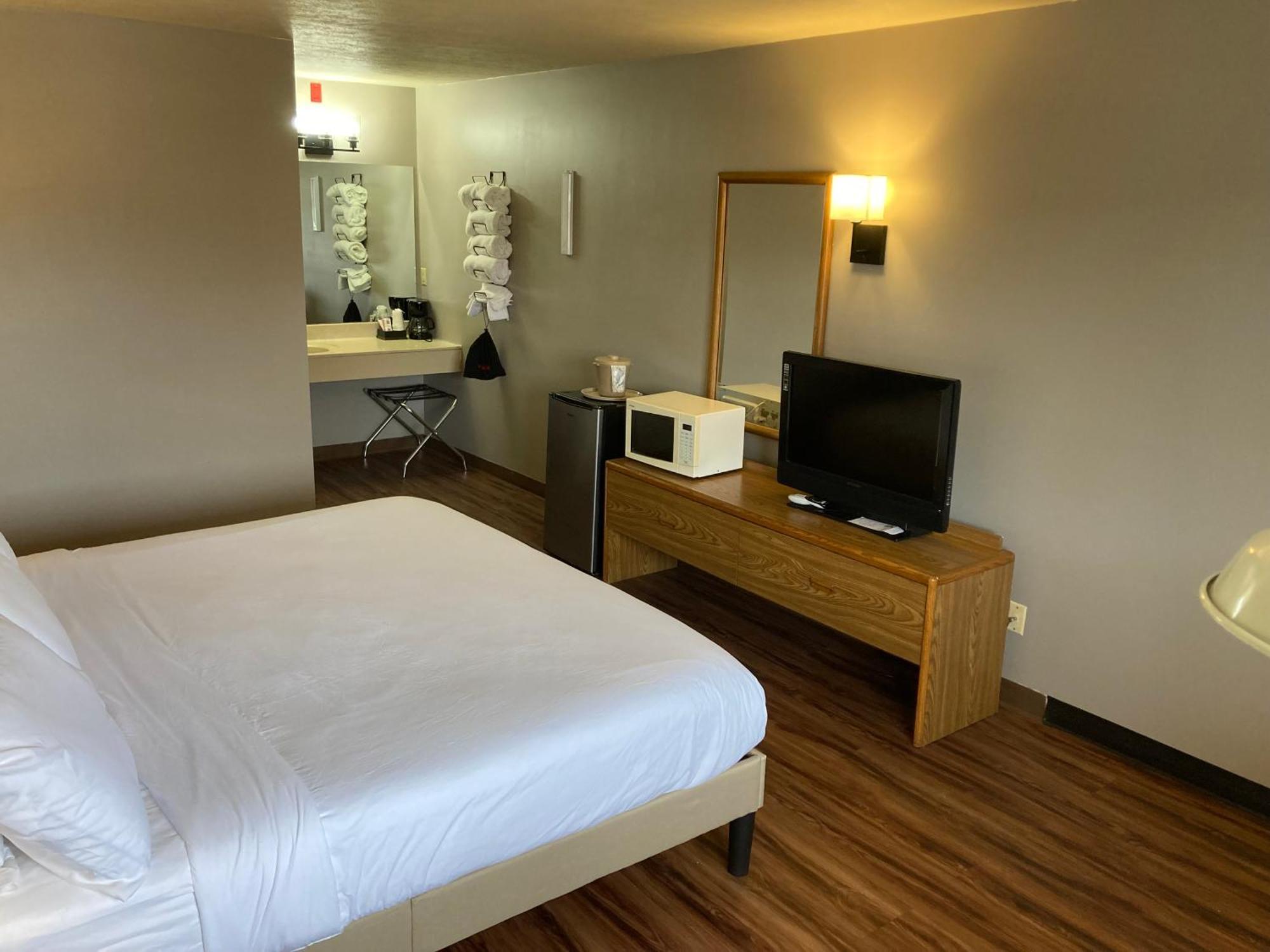 Valley Inn And Suites French Lick Εξωτερικό φωτογραφία
